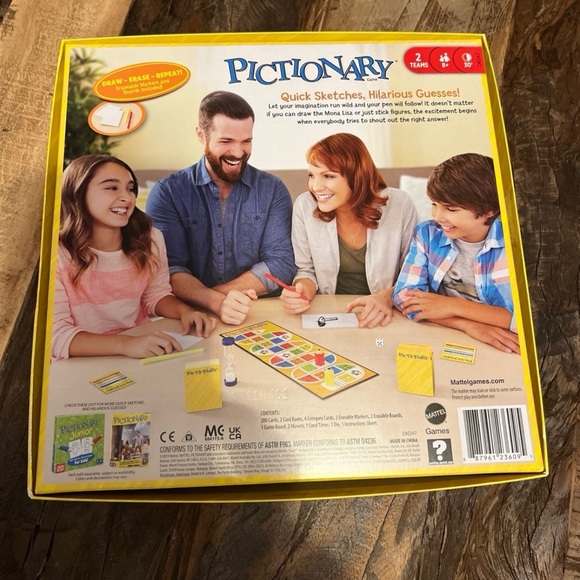 Mattel Games Pictionary Drawing Board Game, KIDS, ADULTS, GAME NIGHT - Picture 2 of 6